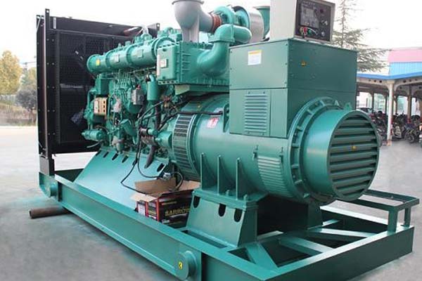 通海工厂发电机应急发电中如何优化燃油储备管理？